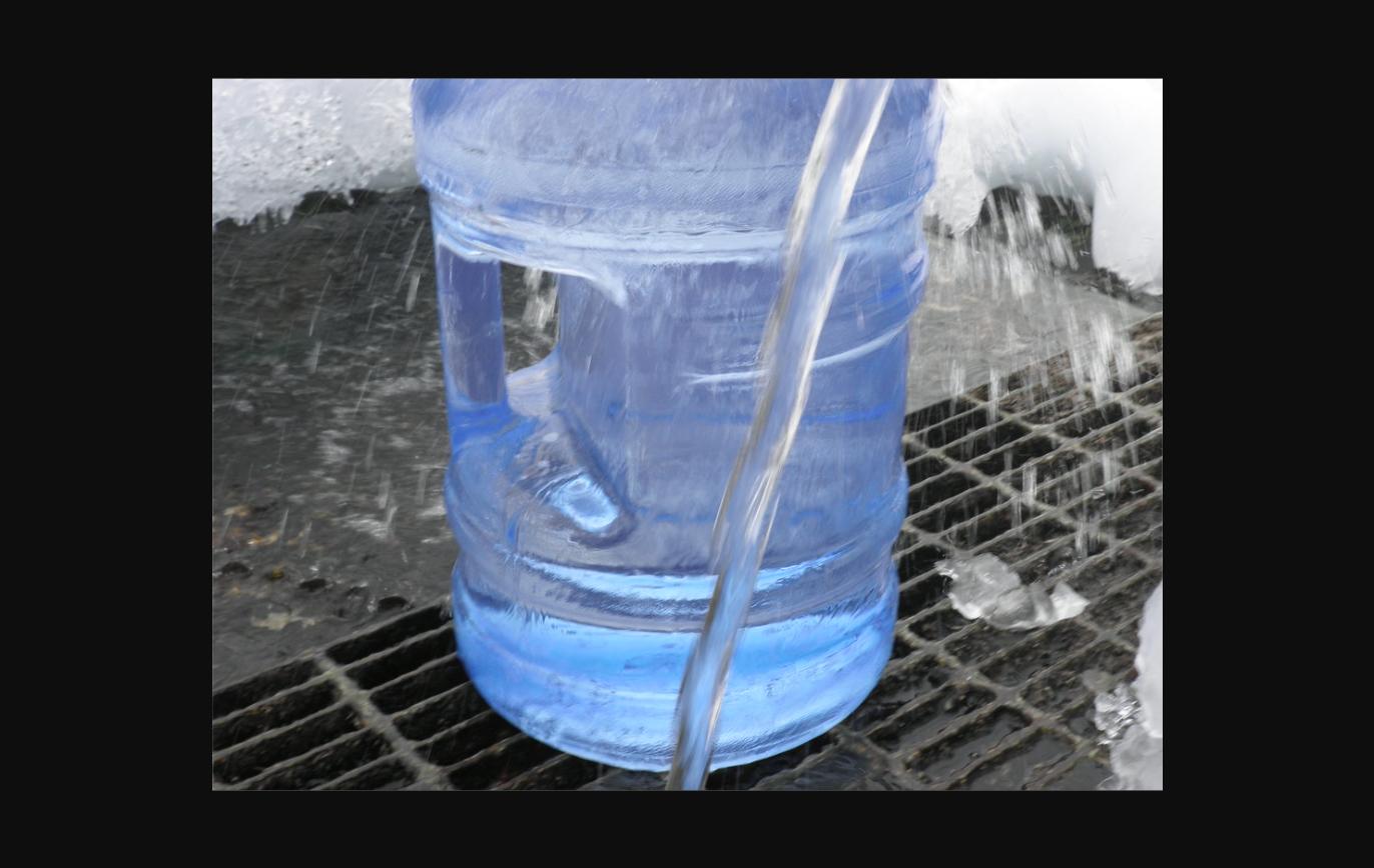Agua pura Salvavidas garrafón 6L